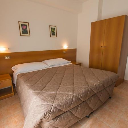 Albergo Della Corte Pescasseroli Exterior foto